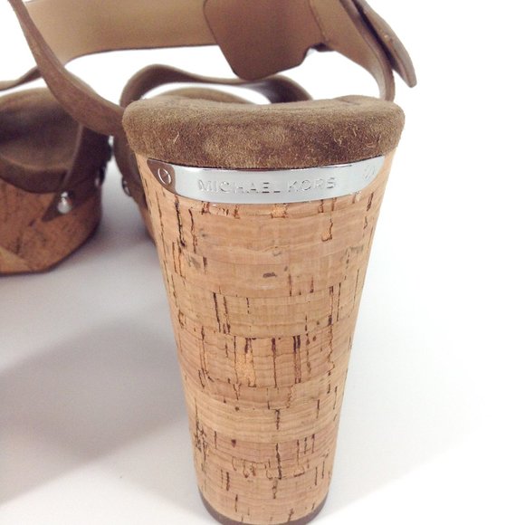 MICHAEL MICHAEL KORS Hayden Suede Platform Sandal - Picture 5 of 8